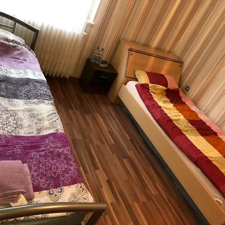 Misha,s Place Проживание в семье